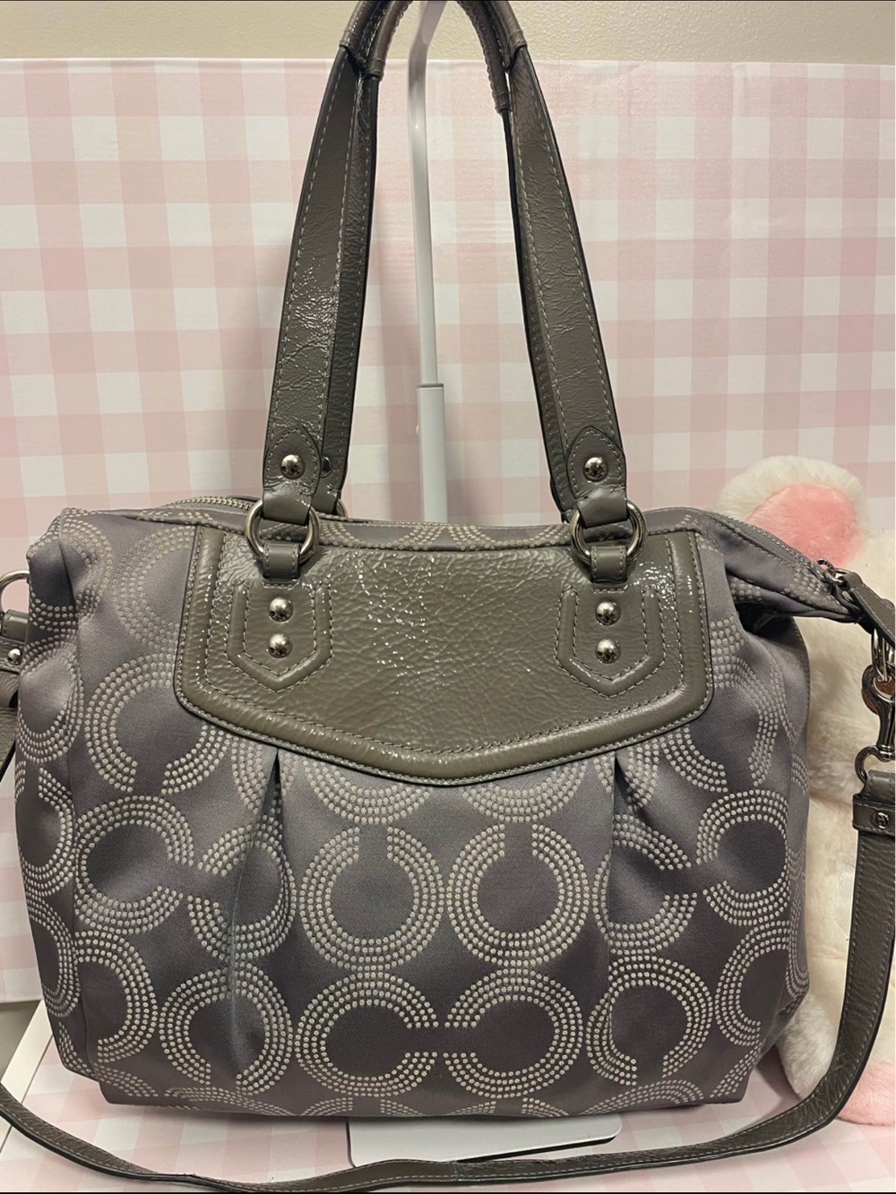 Coach Metallic Gray Signature Circle Shoulder Bag - Picture 6 of 10